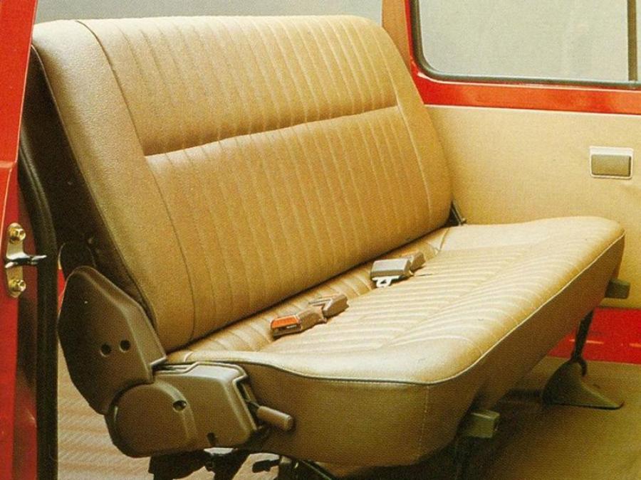 Toyota LiteAce 1985 года  (фото 4 из 5)
